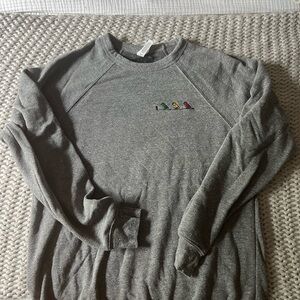 Gray Men's Golf Sweater with Embroidered Birds